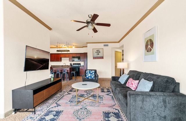 Big 2BD/2BA in Champion City Park 8358