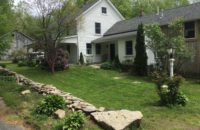 Großes Bauernhaus in den Ausläufern der Berkshires