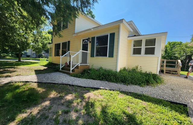 Work & Wander House in Big Rapids