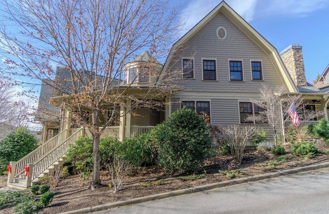 Big Sigh | Cheshire Village Townhome 5 Min. to Town!