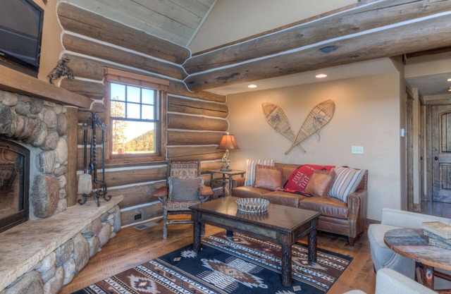 Powder Ridge Cabin Manitou 13