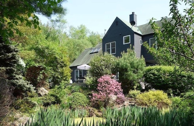 Birch Hollow: Private Getaway
