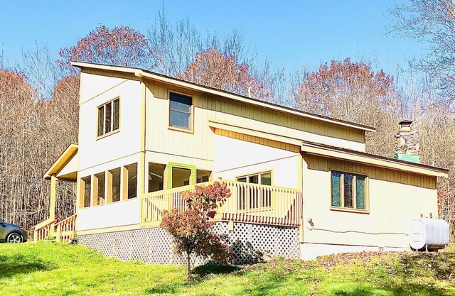 Abgeschiedener Catskills Mountain Cabin Getaway