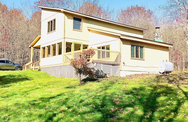 Abgeschiedener Catskills Mountain Cabin Getaway