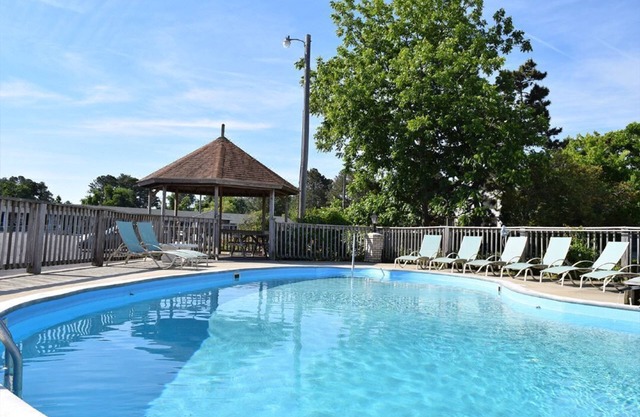 Birchwood Inn