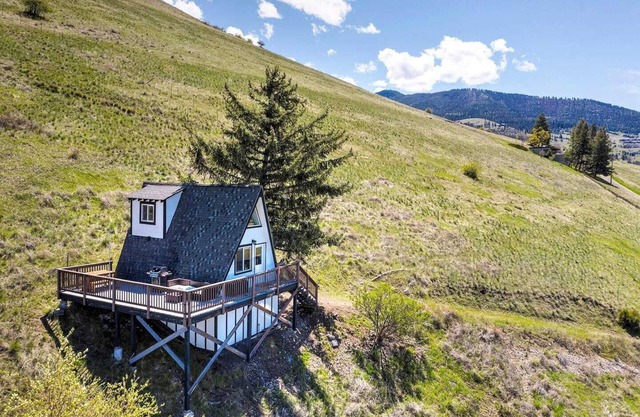 Bird's Eye View is Worth the Hike
