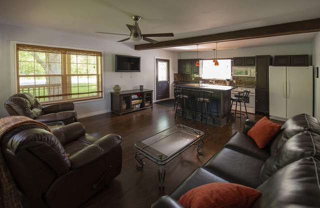 Bird's Nest at Hillman Marsh - Cute cozy cottage - WIFI now available!