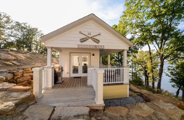 Studio mit Blick auf den schönen Skiatook Lake!