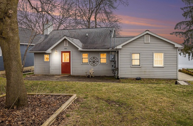 Birmingham's Bungalow located on Tipsico Lake.