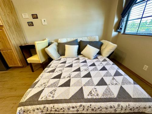 Bison Bungalow Suite on top of the AZ White Mountains