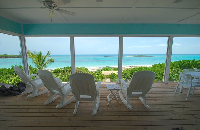 Bita Breeze - Wunderschönes neues Strandhaus auf Green Turtle Cay