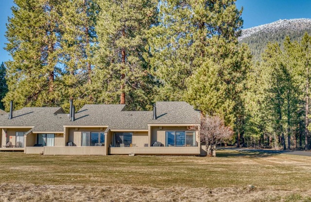 Black Butte Ranch Lodge Condo 001