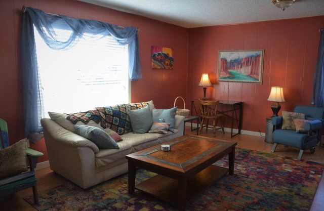 Black Lake Mountain Retreat. The rural setting welcomes birds and bird watchers.