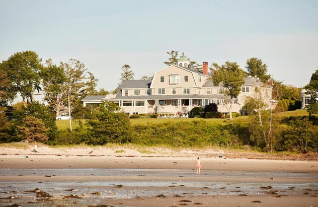 Black Point Inn