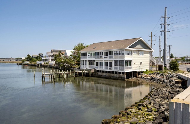 Bliss on the Bay - Perfect Beach Getaway