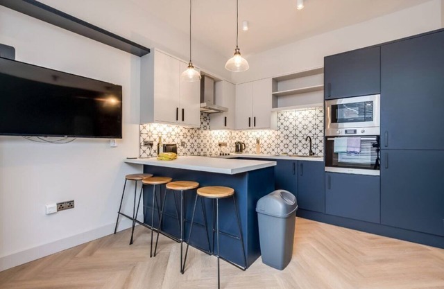 Bliss Stay Belfast: University Street - LUXURY apartment