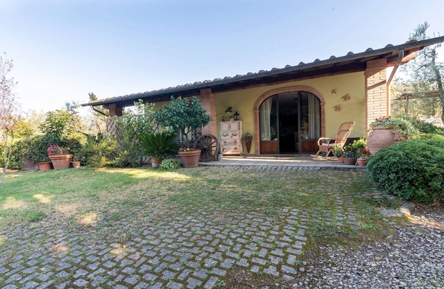Wunderschönes Ferienhaus in Arezzo mit Garten
