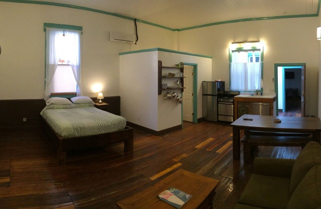 Blu-Buck Mercantile Hotel Apt. B