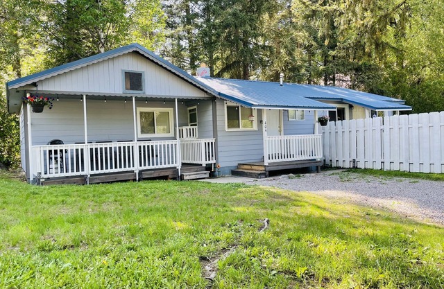 Blue Bird Bungalow