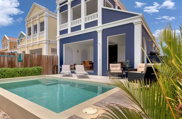 Blue Breeze Apartment in Water Villas
