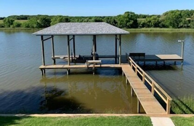 Blue Breeze located in Oyster Creek