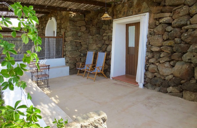 La Karbucina Village, Dammuso Azzurro