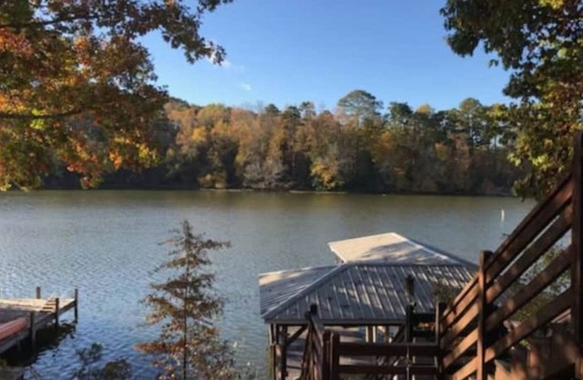 Blue Heron Bungalow with DEEP WATER and all the fun LKT has to offer!!