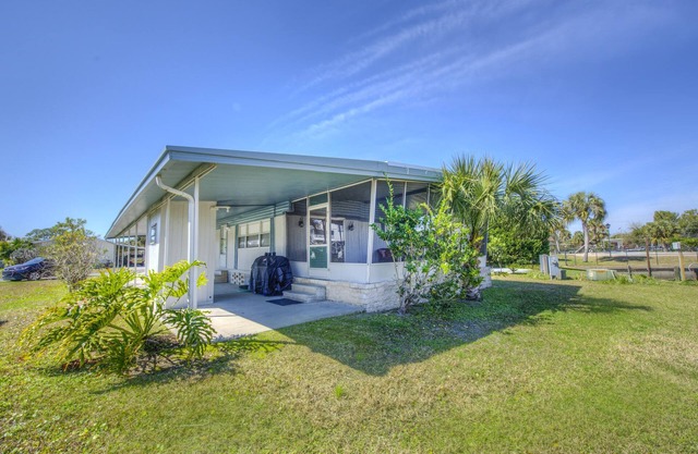 Blue Heron House, Blue Heron House