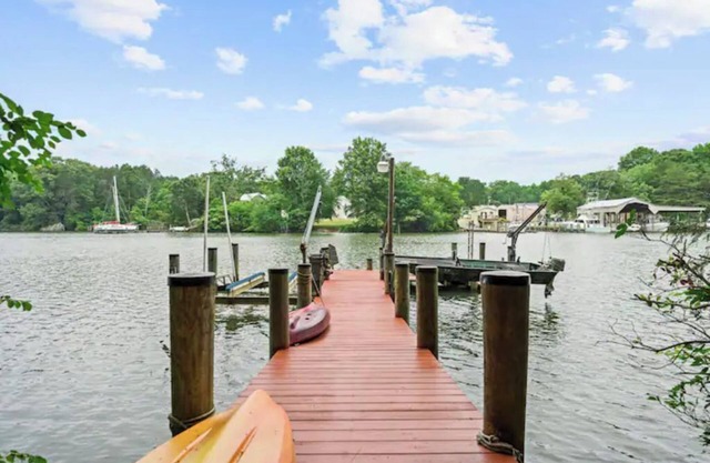 Blue Heron Retreat on the Water