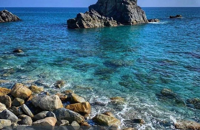 ★ Ionian Seaside Oasis - 120m to the Beach -View - Air conditioning - WI-FI ★