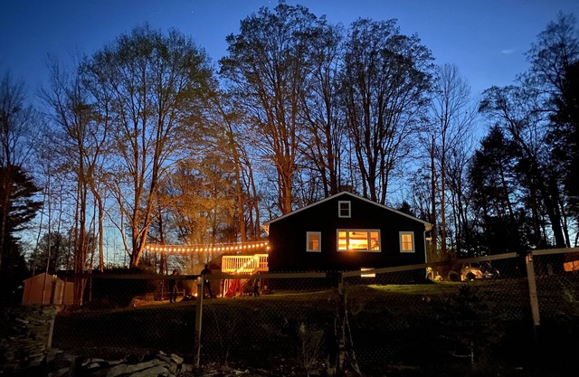 Blue House in Smallwood NY, Year round, 2-bed in Catskill Mts