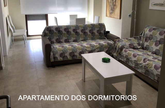 Apartment-Eigenes Badezimmer-Strassenblick-Dos Dormitorios