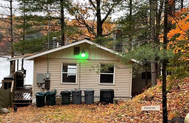 Blue Jay Cabin