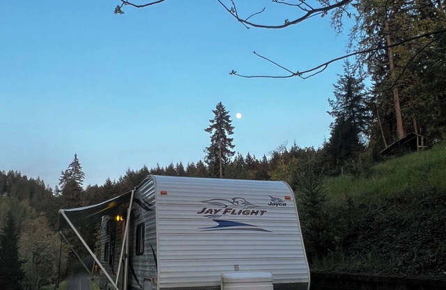Blue Jay Nest on a beautiful North Face Mtn / pet friendly