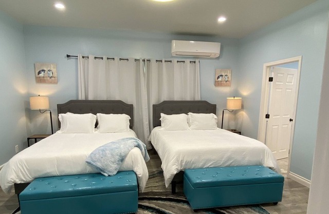 Wrightwood Bed and Breakfast Blue Jay Suite