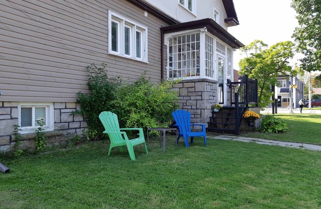 Blue Lily Cottage