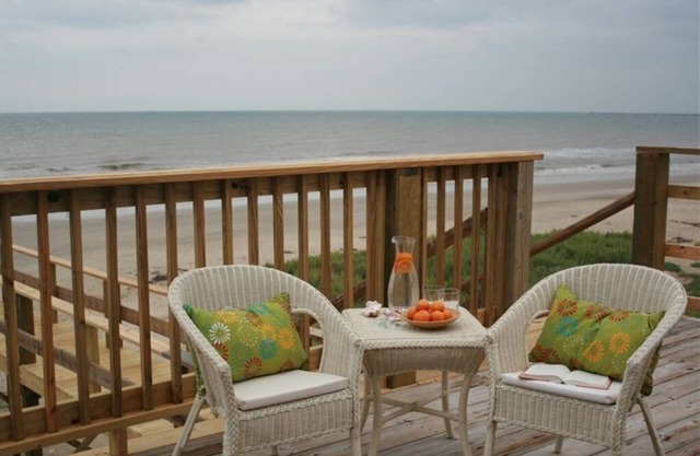 Blue Mermaid Beach Front House