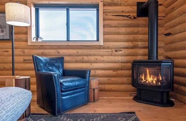 Blue Moon Cabin: Teton Views on 5 Private Acres