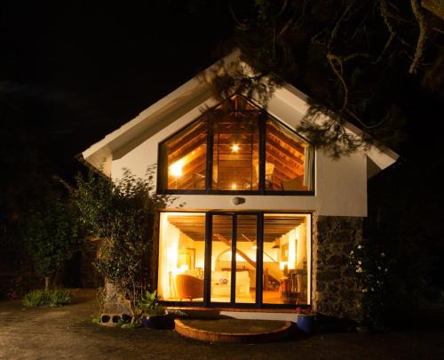 Blue OceanView Relaxing Cottage
