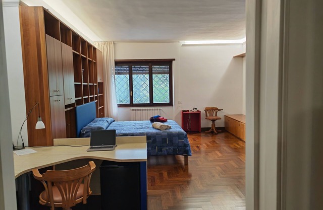 Blue rooms an apartment in the woods into wellness & wilderness