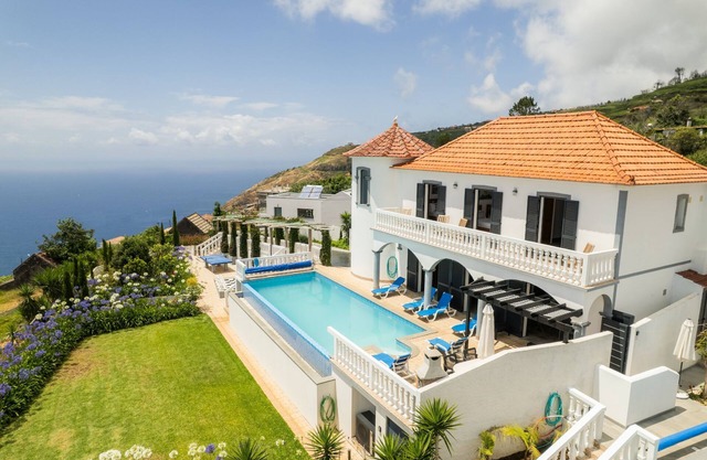 Blue Sea Tower, Luxury Villa, Character, Private Heated Pool. Superb Ocean view
