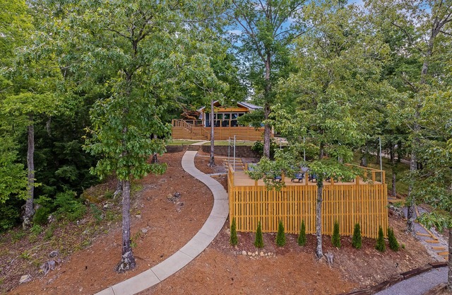Blue View - Private Boat Launch on property!