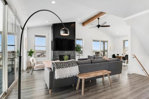 Blue Views Bungalow
