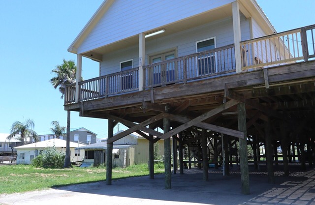 Blue Water Villa I - Coastal Realty Group