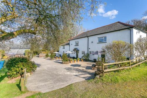 Bluebell Cottage - Bennetts Court