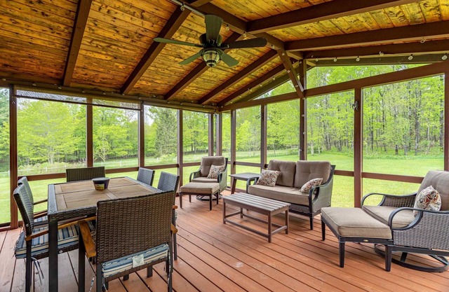 Bluebird Cabin: Firepit + Mtn Views near Belleayre