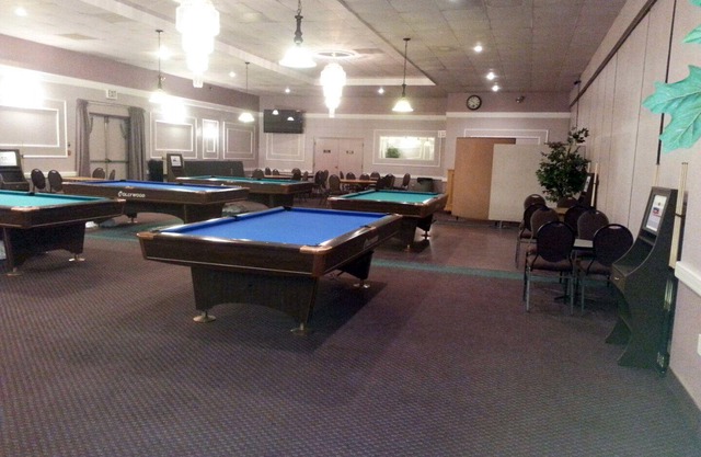 Bluebird Hotel