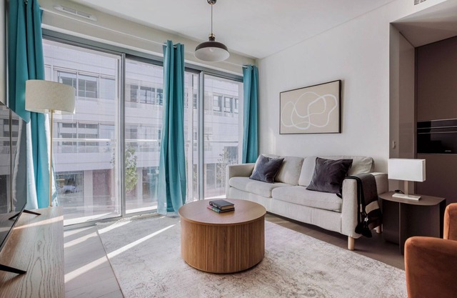 Blueground | Marvila, furnished w/ full kitchen