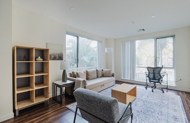 Blueground | Santa Clara 1bd apartment