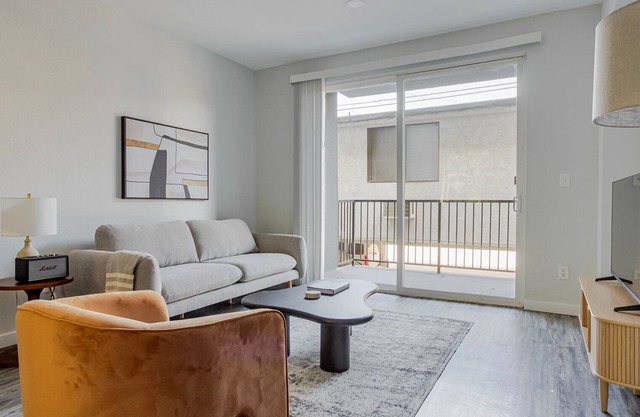 Blueground | Sawtelle, view, nr Westwood Park
